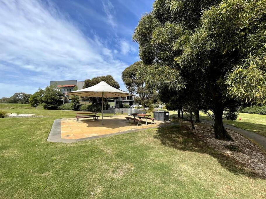 Torquay Golf Retreats - Pool, Beach, Tennis, Golf 외부 사진