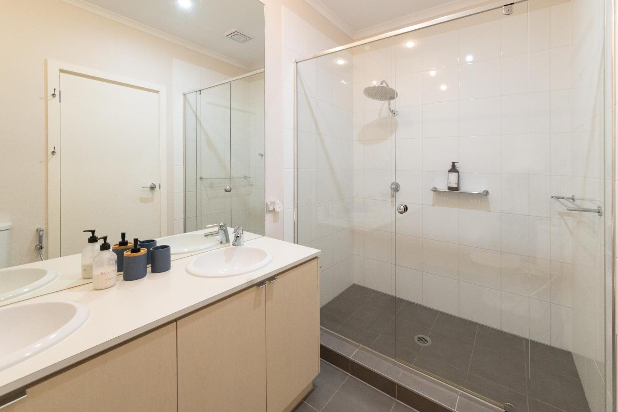 Torquay Golf Retreats - Pool, Beach, Tennis, Golf 외부 사진